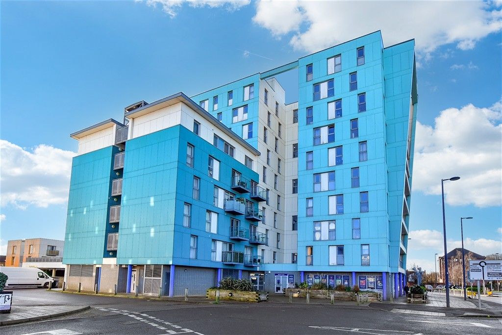 Property photo 1 of 7 Front (Web)