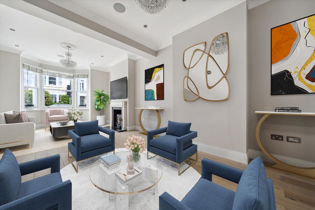 Property photo 1 of 17 Image