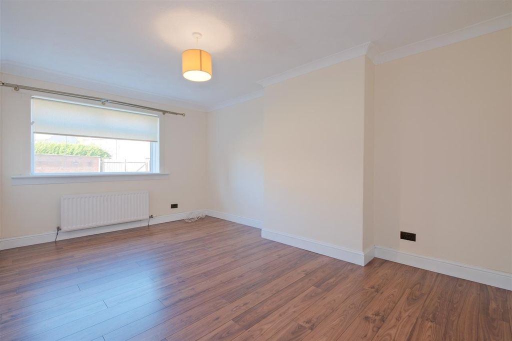 Additional image 4 of 2 bed flat for saleGlasgow Road, Hamilton ML3