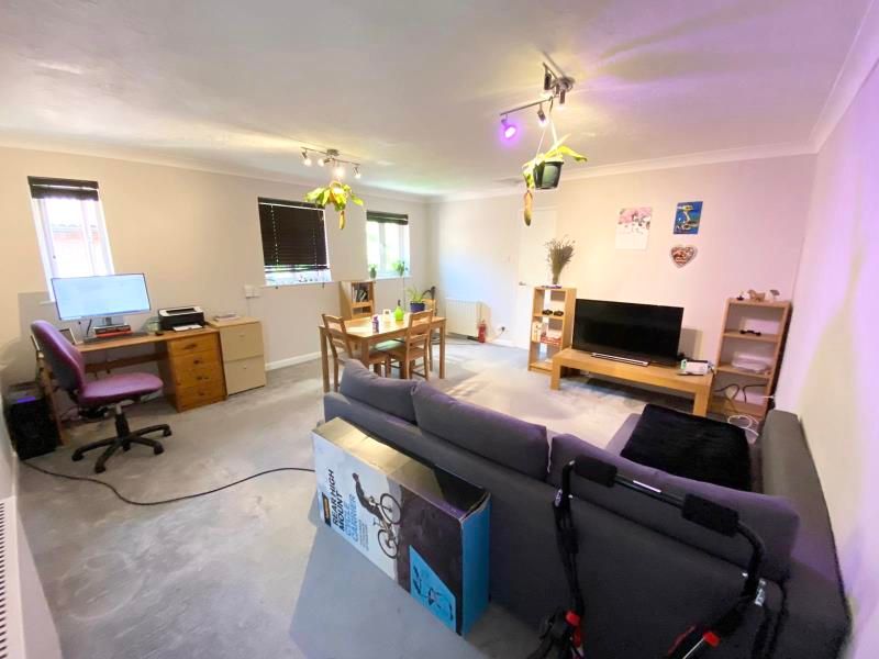 Property photo 3 of 7