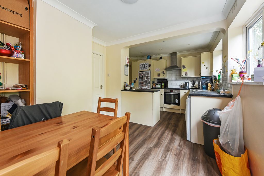 Property photo 3 of 10 Ph14_6293471