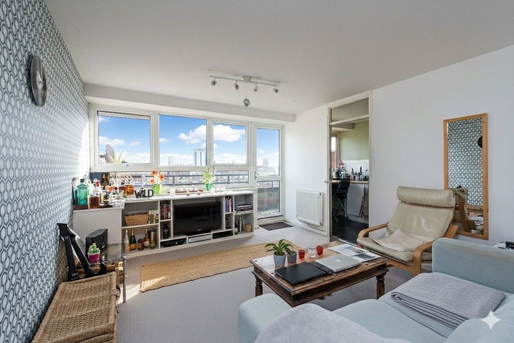 Property photo 1 of 8 Picture No. 20