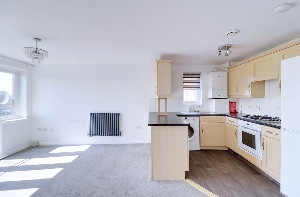 Property photo 2 of 12