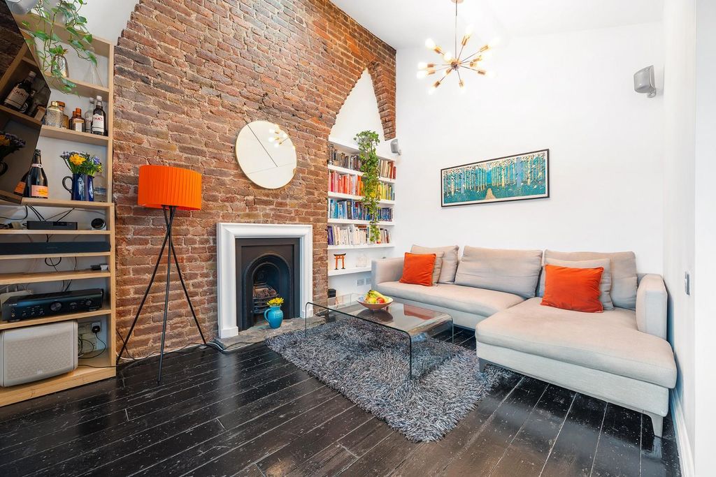 Property photo 1 of 17 Reception- Kitchen (4).Jpg