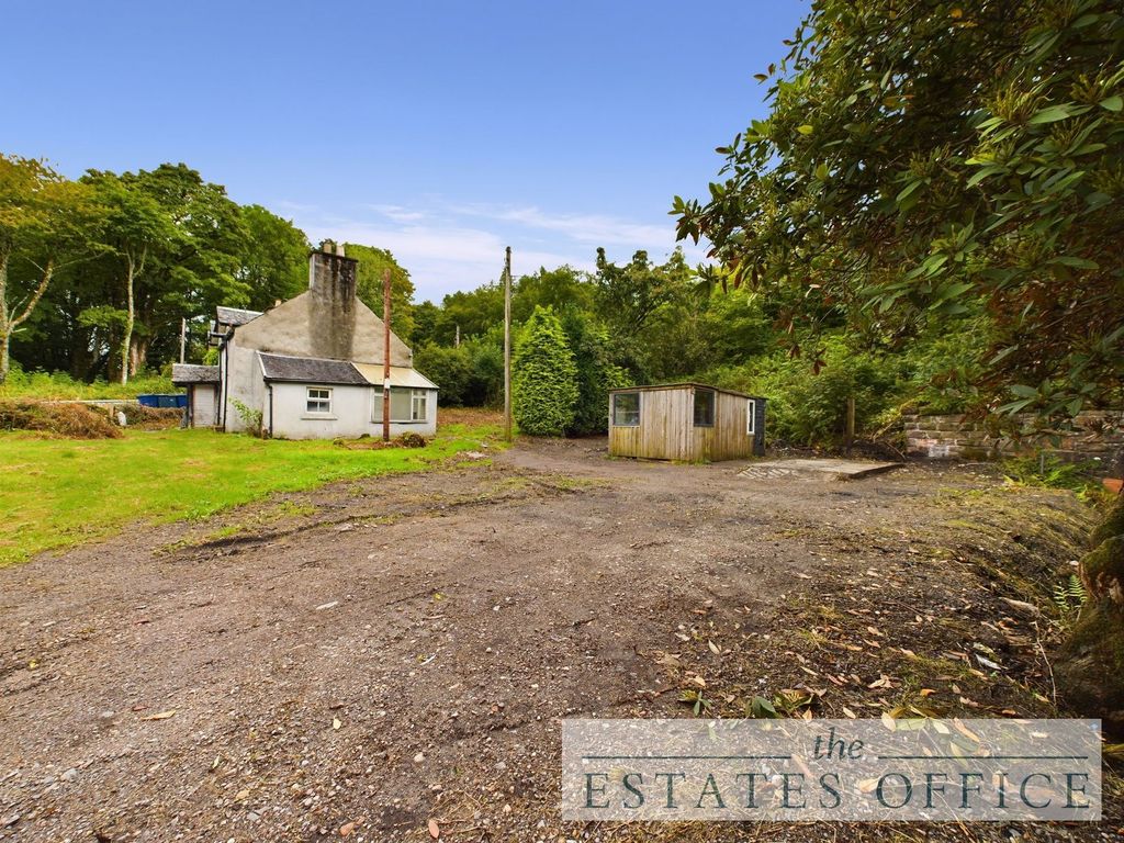 Property photo 3 of 11