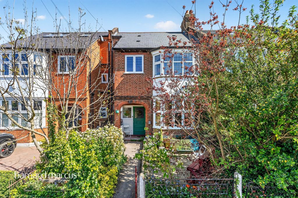 Property photo 1 of 15