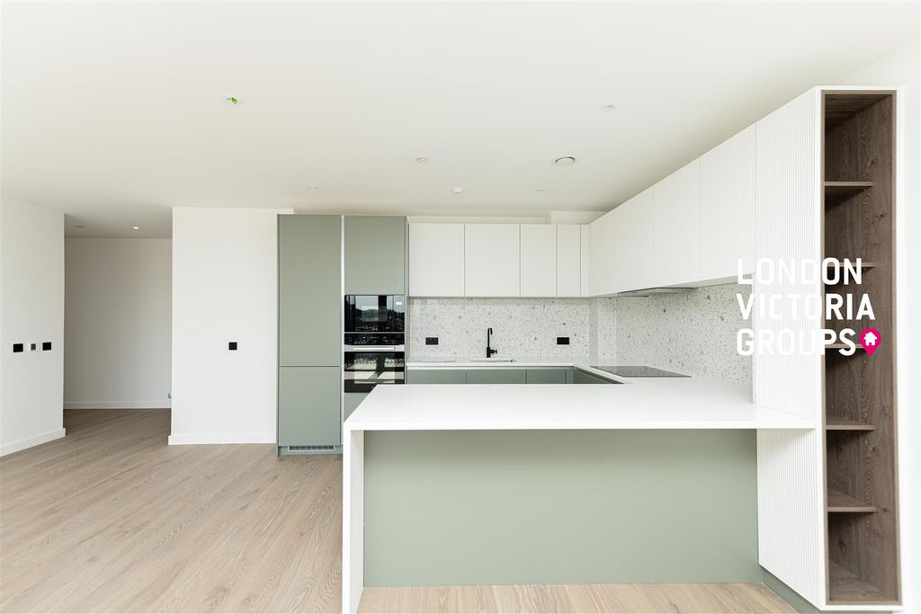 Property photo 2 of 31 1-13492.Jpg