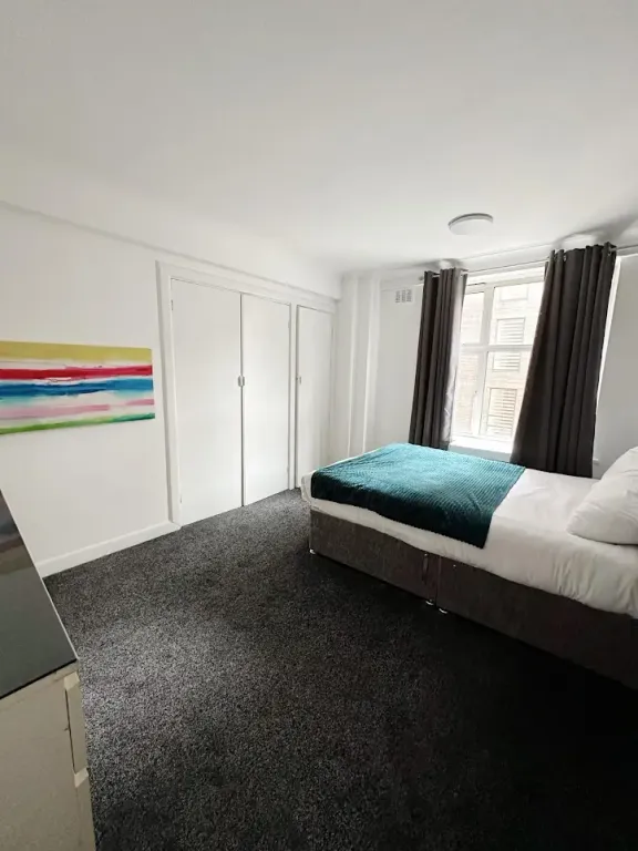 Property photo 2 of 4