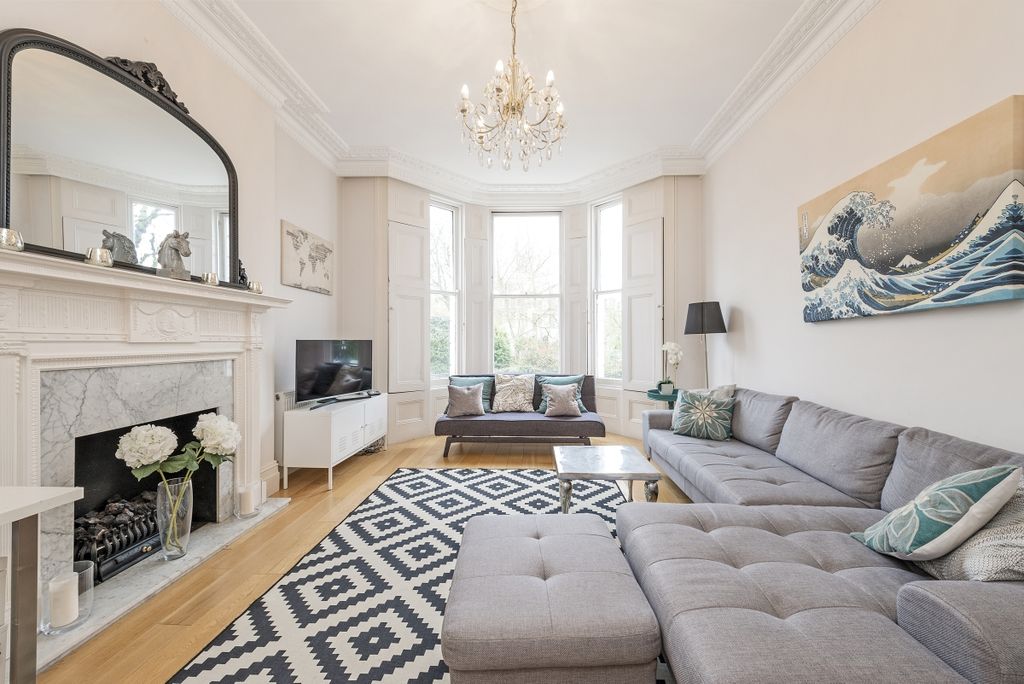 Property photo 1 of 18 22