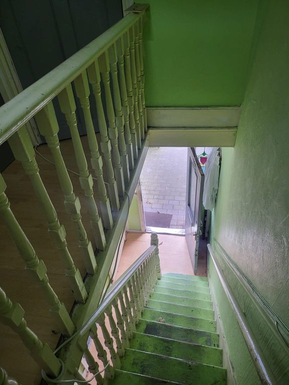 Property photo 3 of 8