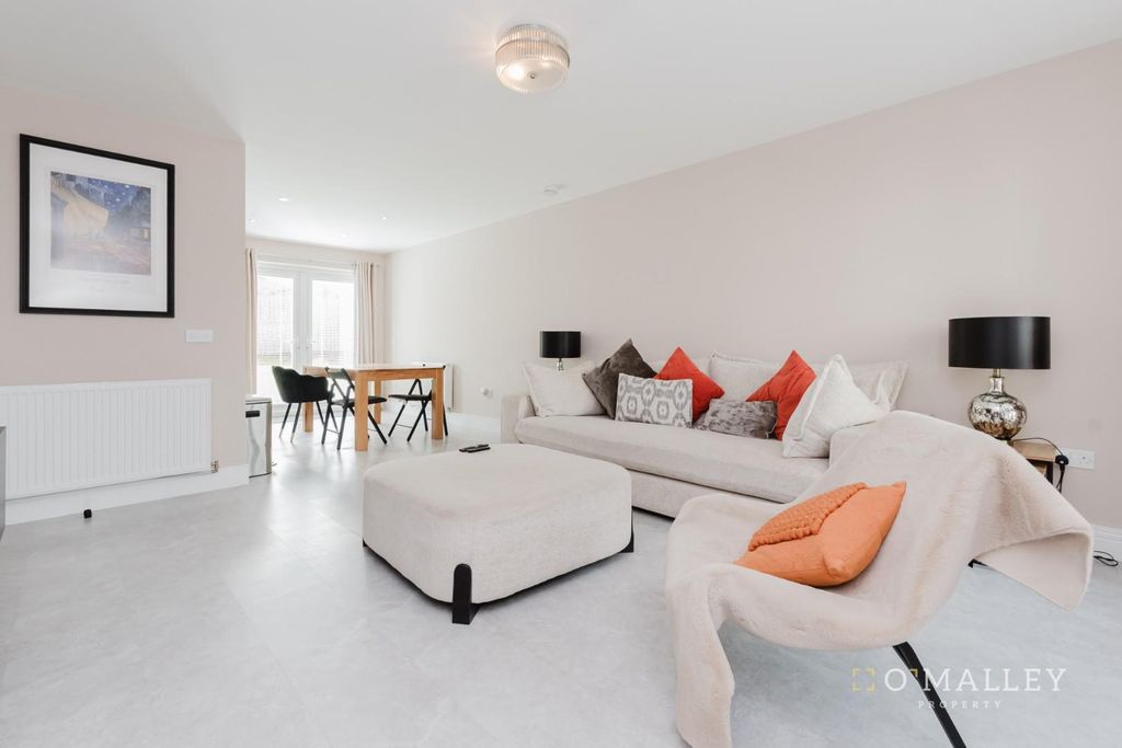 Property photo 2 of 22 16Alexander_Coatbridge_Lounge_03.Jpg