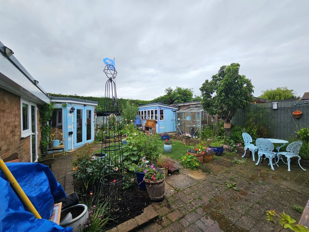 Property photo 3 of 4
