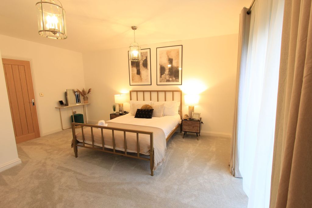 Additional image 16 of 2 bed flat to rentFlat, Cabot Mews, Braemar Avenue, Bristol BS7