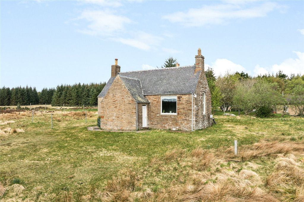 Property photo 2 of 16 External
