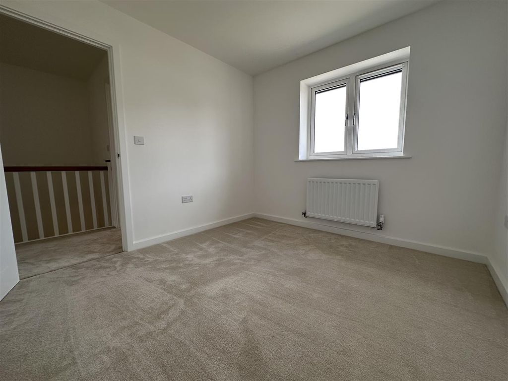 Property photo 3 of 13 Img_0483.Jpeg