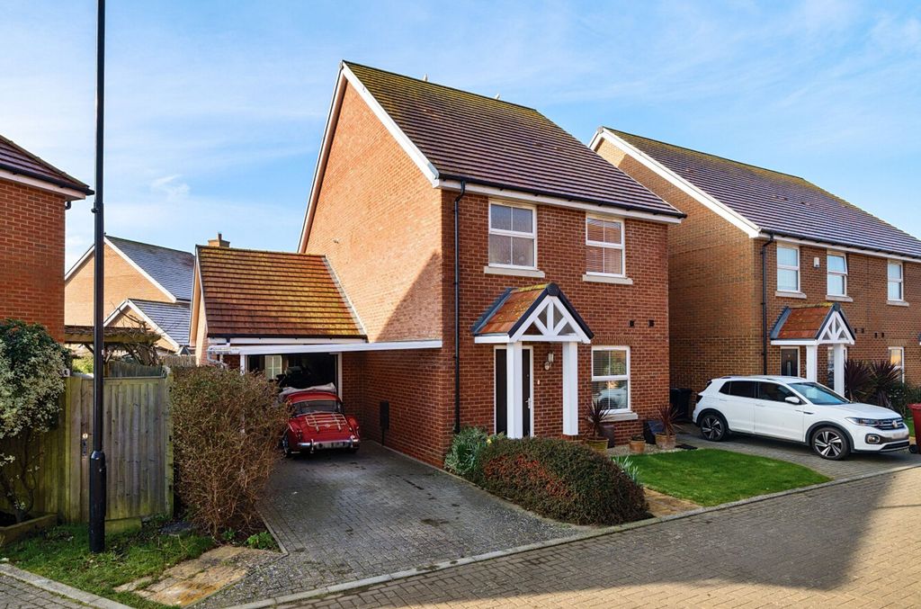 Property photo 1 of 13