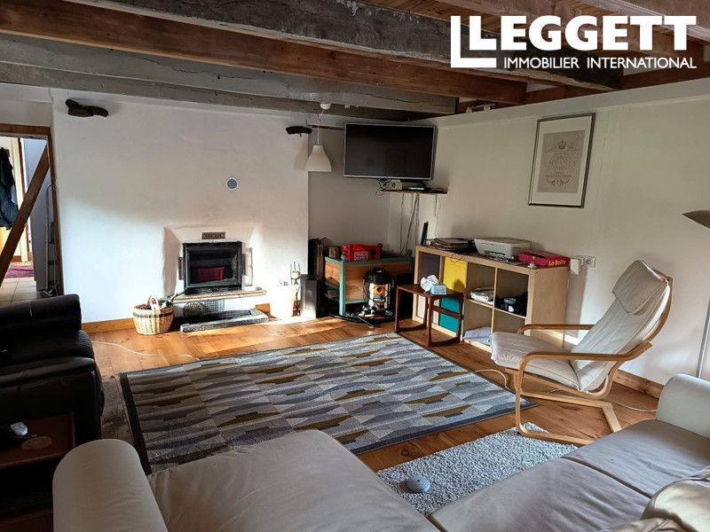 Property photo 3 of 10