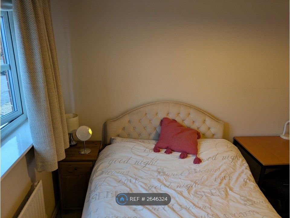 Property photo 1 of 4 Double Bed With Side Table (X2) Chest Of Drawers
