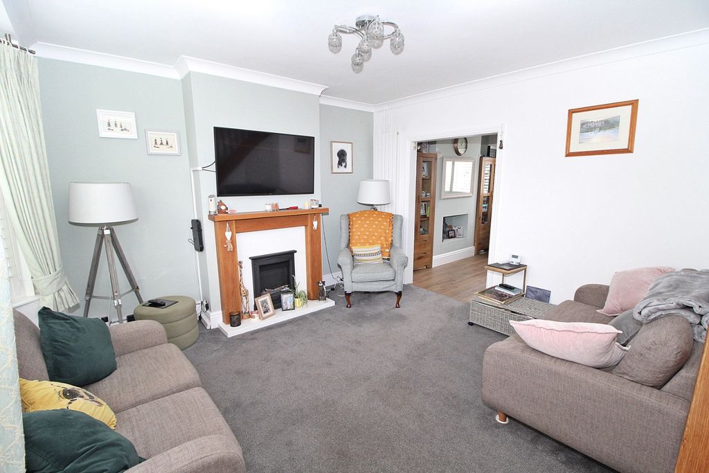 Property photo 3 of 14 3568047