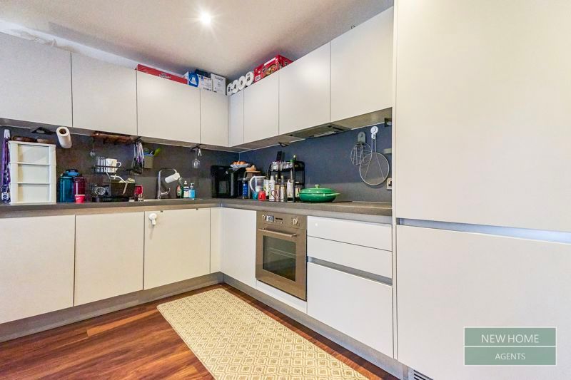 Property photo 3 of 18 Photo 12