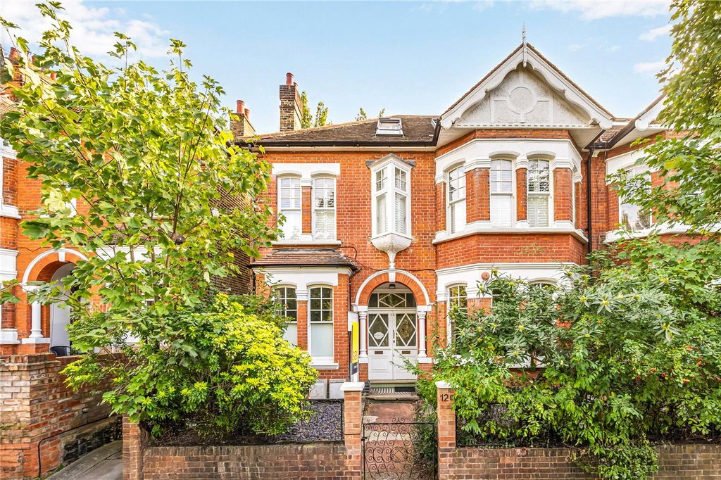 Property photo 3 of 9 Exterior