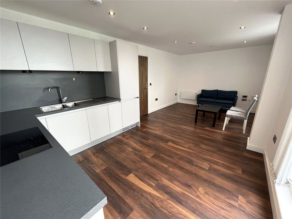 Property photo 3 of 19 Picture No. 03