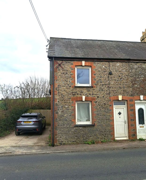 Property photo 2 of 19