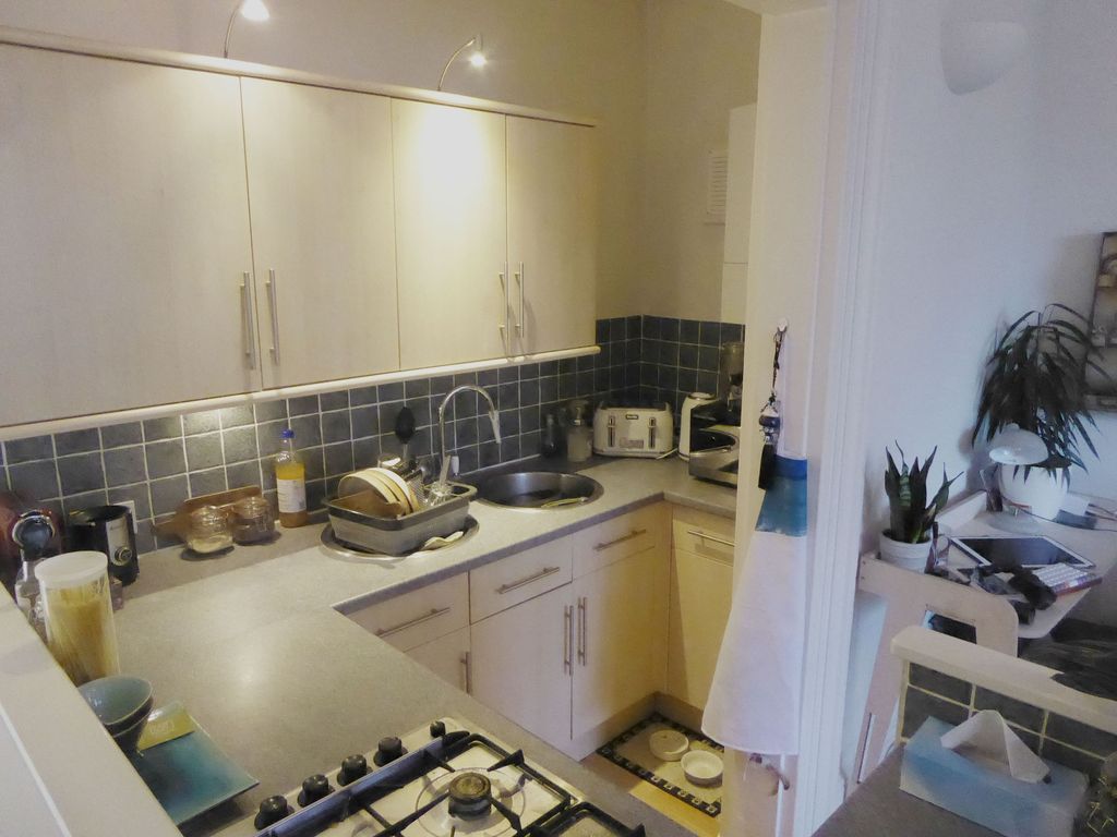 Property photo 2 of 6