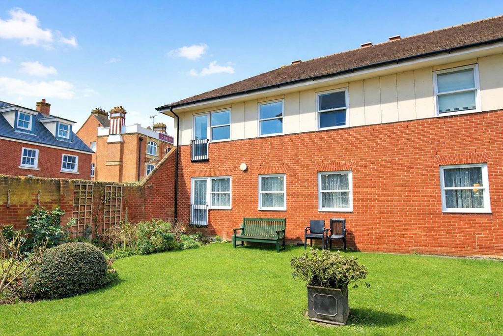 Property photo 1 of 20 Front 1.Jpg