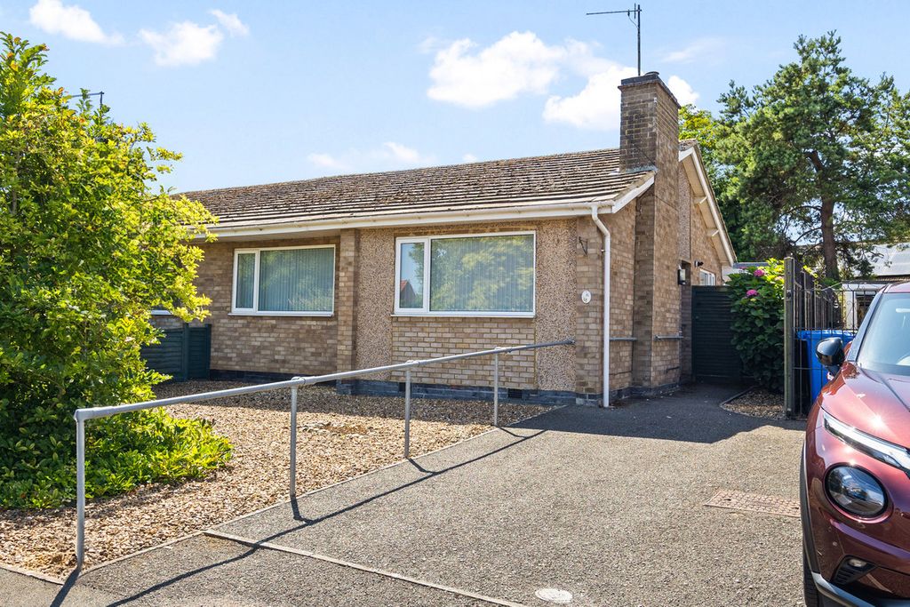 Property photo 1 of 22