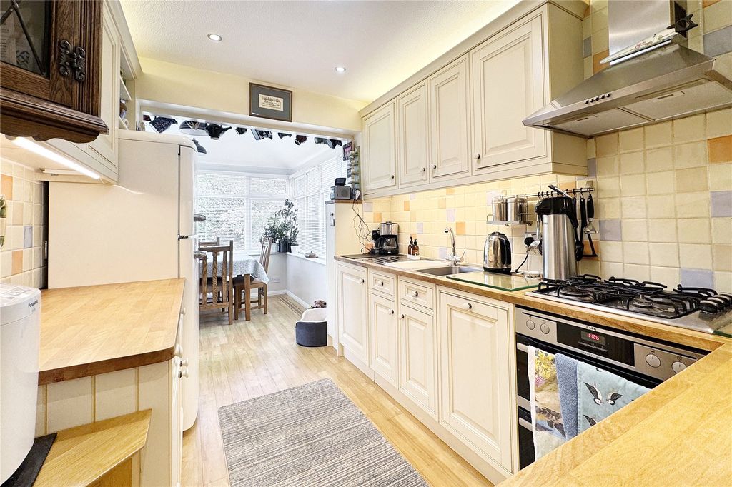 Property photo 2 of 13 Picture No. 09