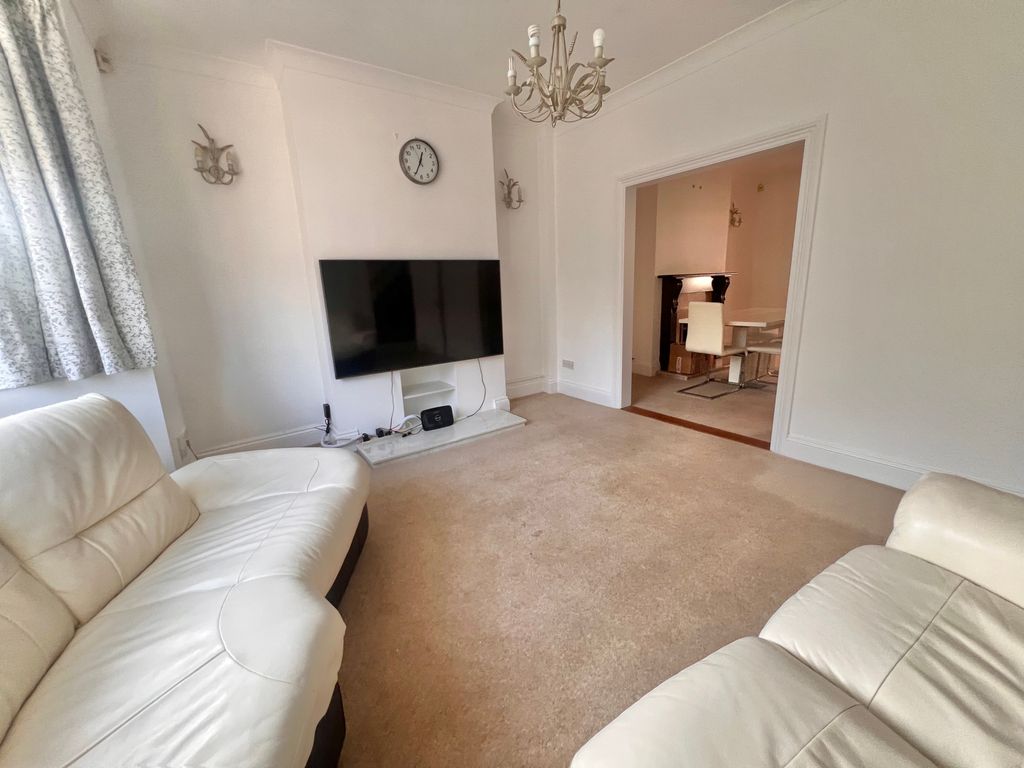 Property photo 3 of 26