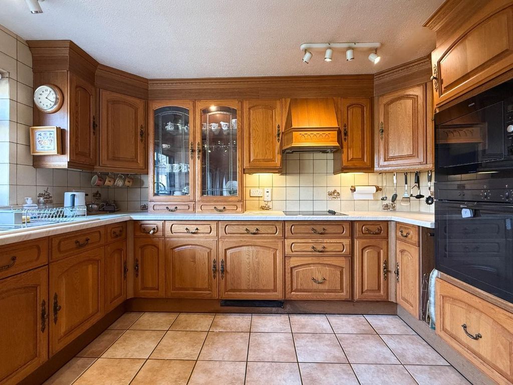 Property photo 2 of 20 20250924_160710005_0.0-2.Jpg