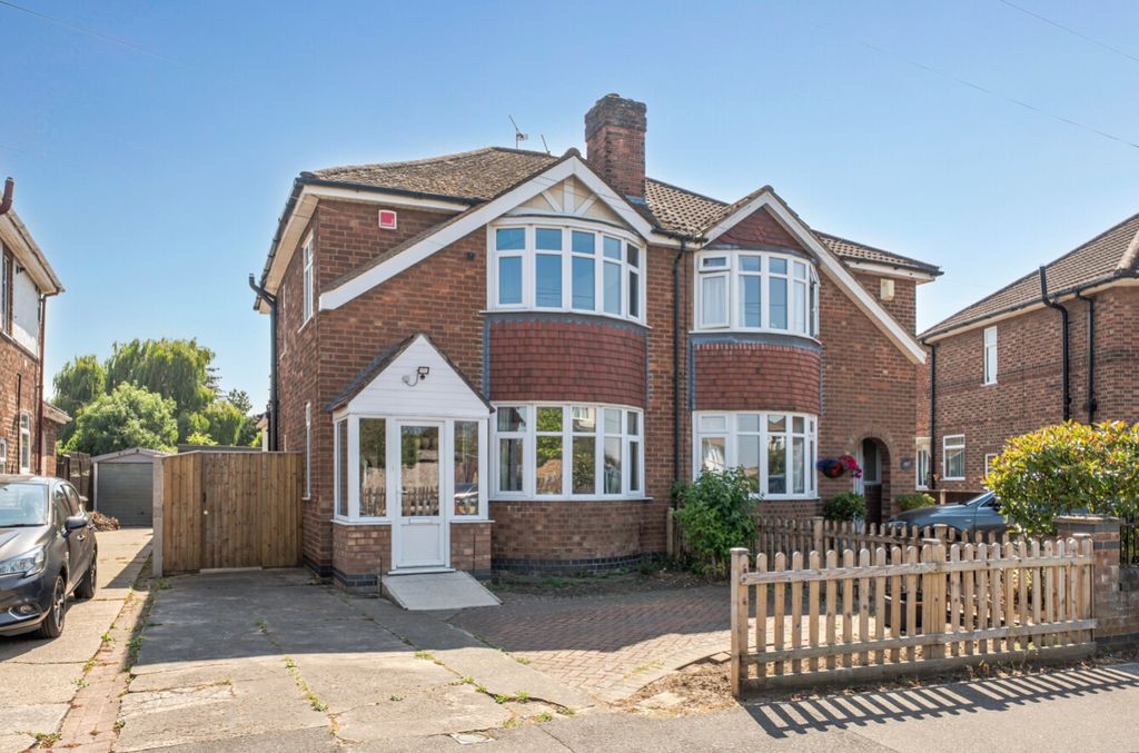 Property photo 1 of 22 1482069-20-6A5798B822Aee