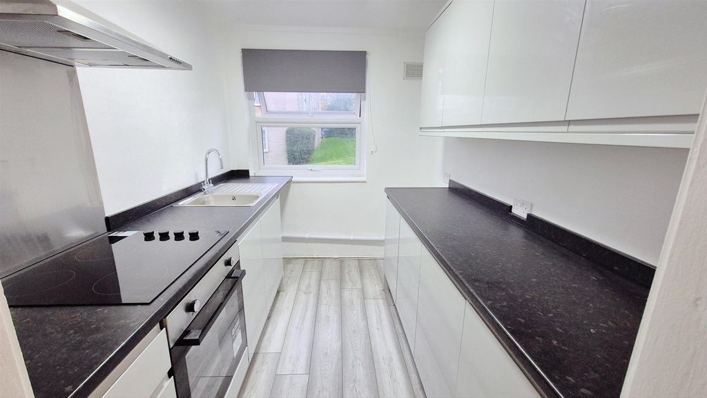 Property photo 1 of 4 Polish_20241205_090841742.Jpg