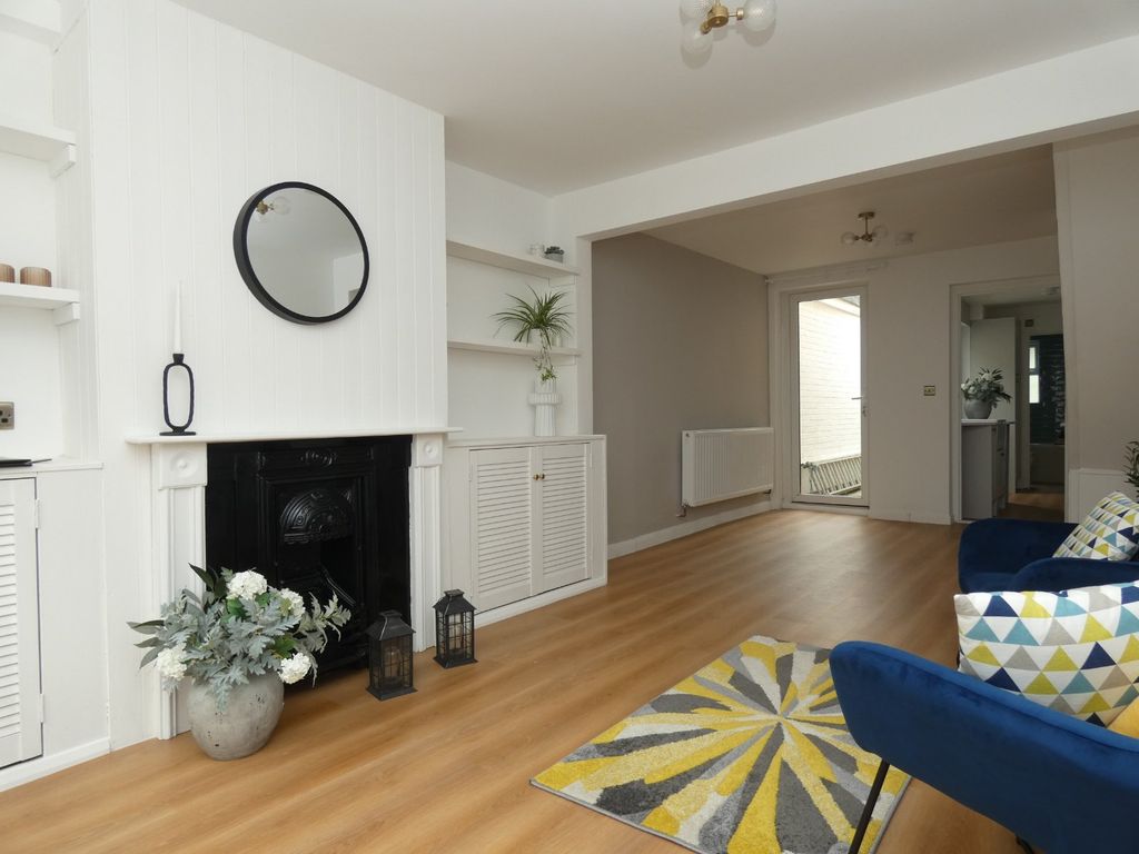 Property photo 2 of 10 Picture 2