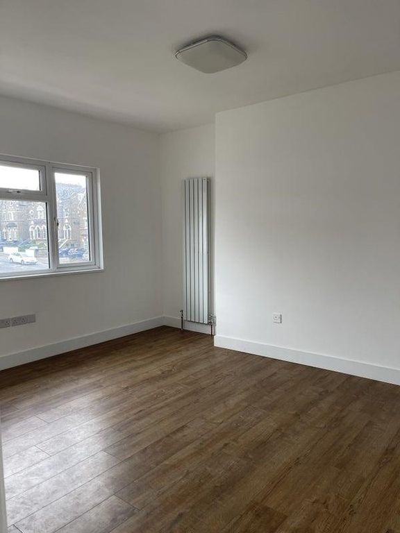 Property photo 2 of 8 2.Jpg