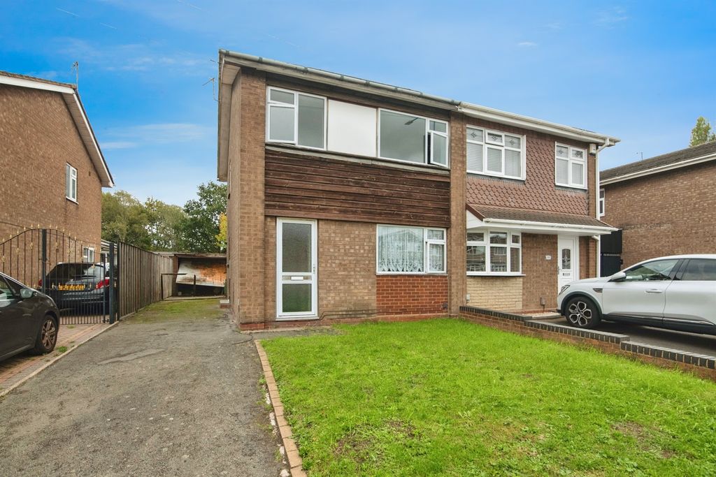 Property photo 1 of 16