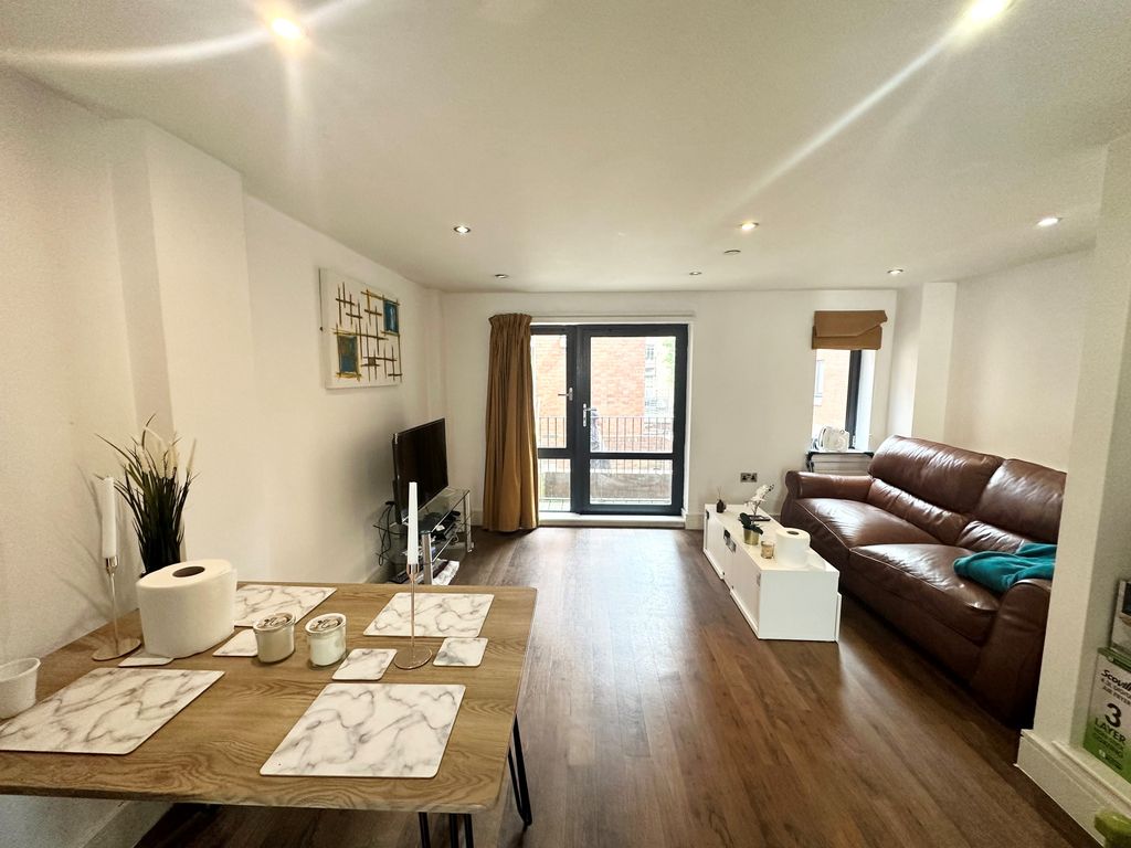 Property photo 3 of 7
