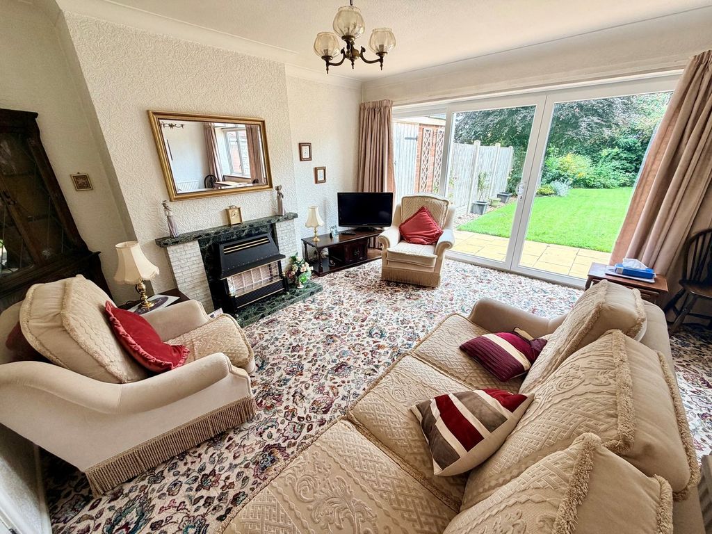 Property photo 2 of 13