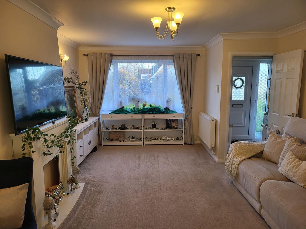 Property photo 2 of 12 Living Dining Room