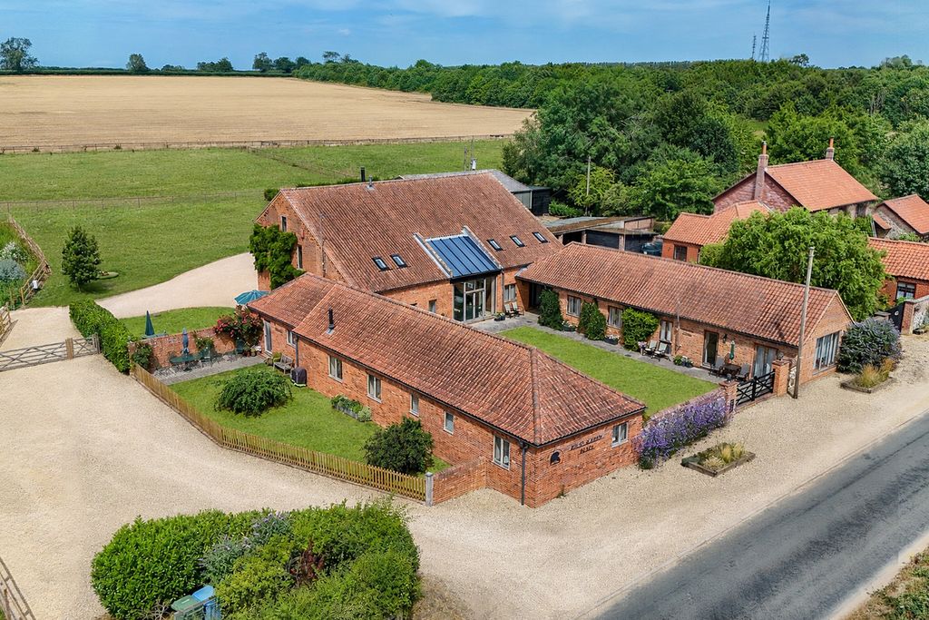 Property photo 1 of 50 4367021