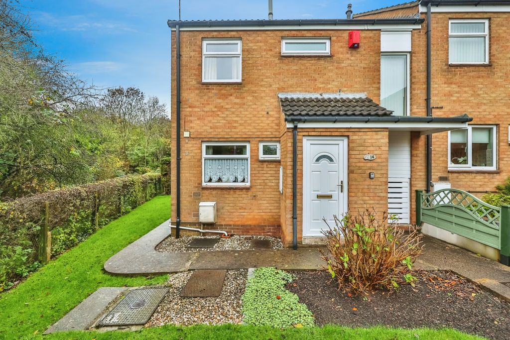 Property photo 1 of 16