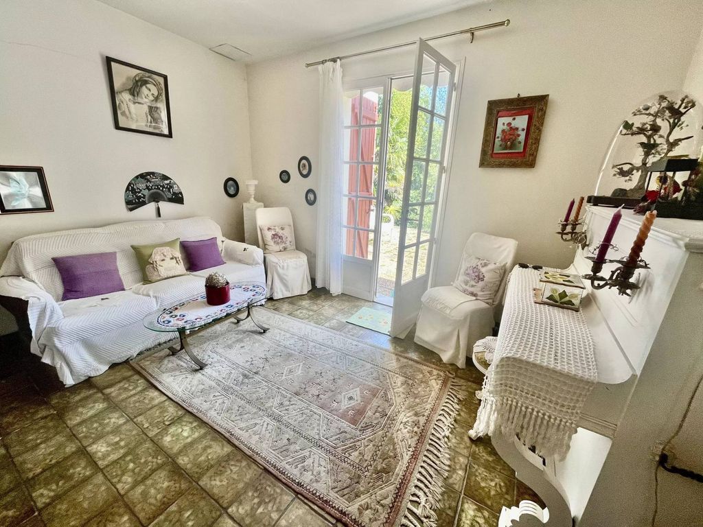 Property photo 3 of 16 cd18Fe3Ebb60095057Ab433852d75E32