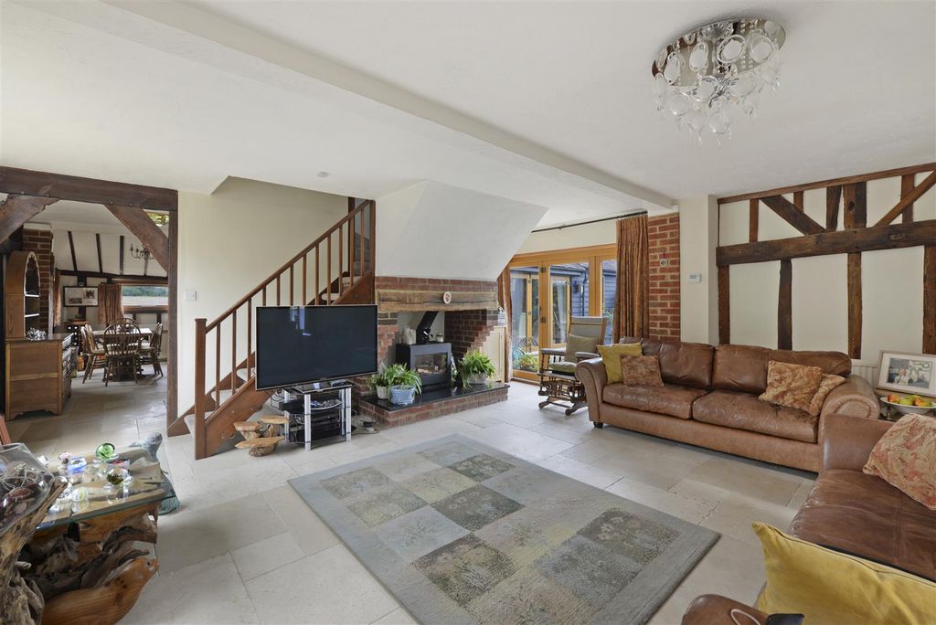 Property photo 2 of 27 Stilebridge03.Jpg