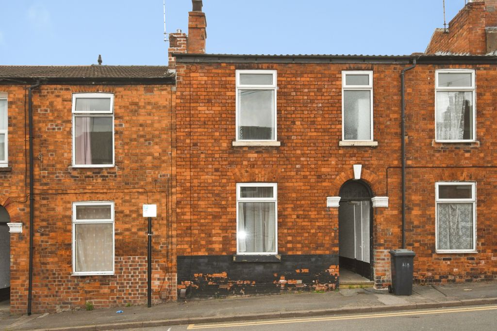 Property photo 1 of 21