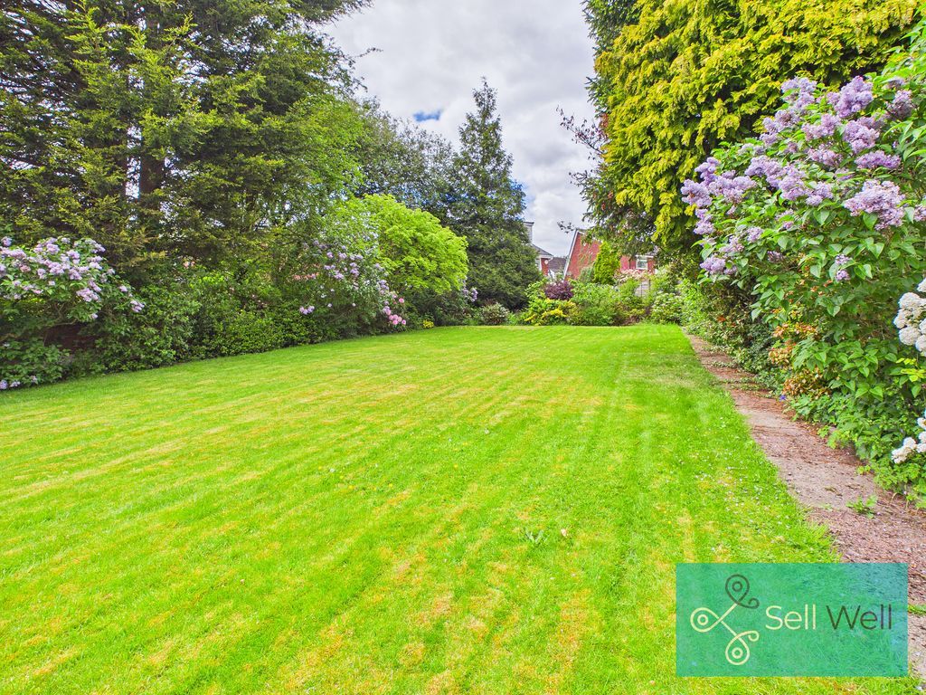 Property photo 2 of 30 Rear Garden