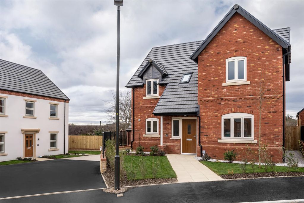 Property photo 1 of 19 Exterior And Gardens