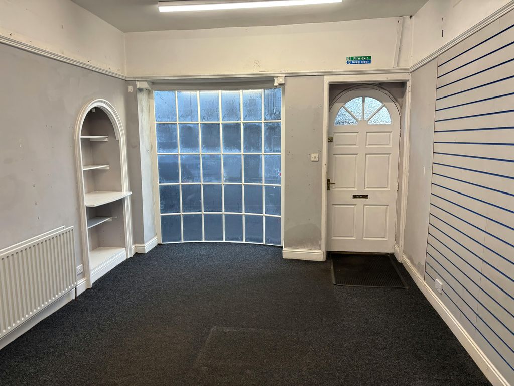 Property photo 2 of 7 Image00018 2.Jpeg