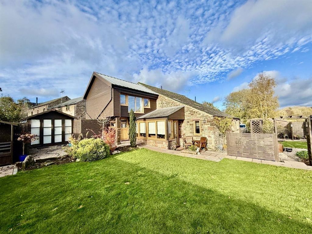 Property photo 2 of 42 Photo-2025-10-29-11-41-01.Jpg